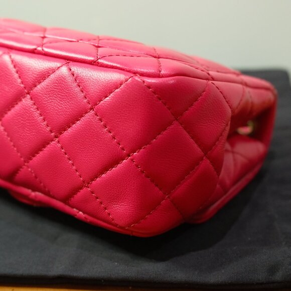 Chanel Quilted Lambskin Mini Square Flap with Pearl Crush Fuchsia Pink NWOT - Picture 8 of 16